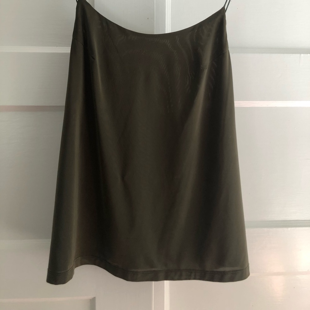 SIS • SIS basic olive green tank